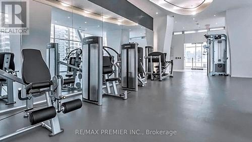 1411 - 1 Bloor Street E, Toronto, ON - Indoor Photo Showing Gym Room