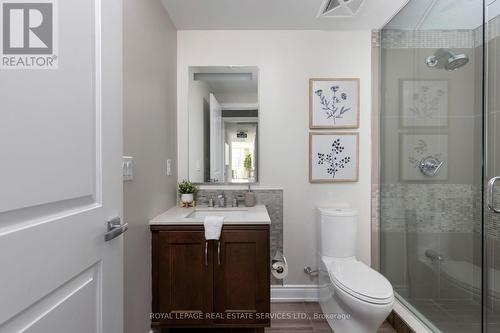 815 - 3500 Lakeshore Road W, Oakville, ON - Indoor Photo Showing Bathroom