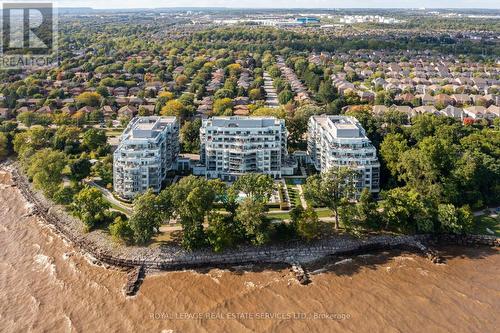 815 - 3500 Lakeshore Road W, Oakville, ON - Outdoor With View