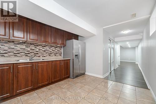 1407 Chretien Street, Milton, ON - Indoor Photo Showing Kitchen With Double Sink