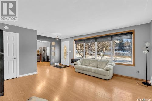 3628 Albert Street, Regina, SK - Indoor Photo Showing Living Room