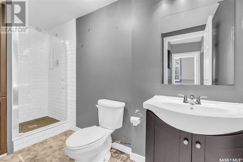 3628 Albert Street, Regina, SK - Indoor Photo Showing Bathroom