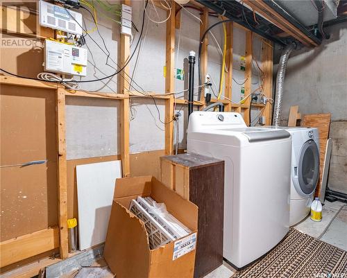 3628 Albert Street, Regina, SK - Indoor Photo Showing Laundry Room