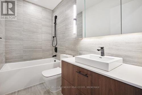 706 - 10 James Street, Ottawa, ON - Indoor Photo Showing Bathroom