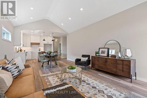 61 Canary Street, Tillsonburg, ON - Indoor Photo Showing Living Room