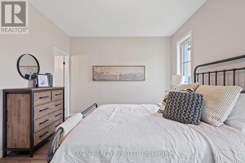 61 Canary Street, Tillsonburg, ON - Indoor Photo Showing Bedroom