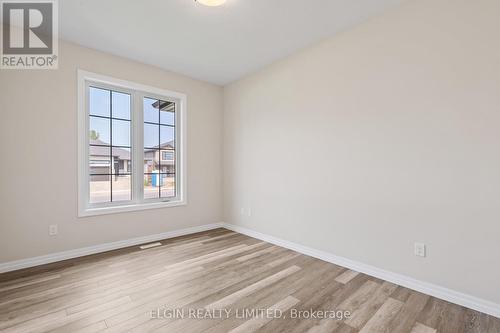 61 Canary Street, Tillsonburg, ON - Indoor Photo Showing Other Room