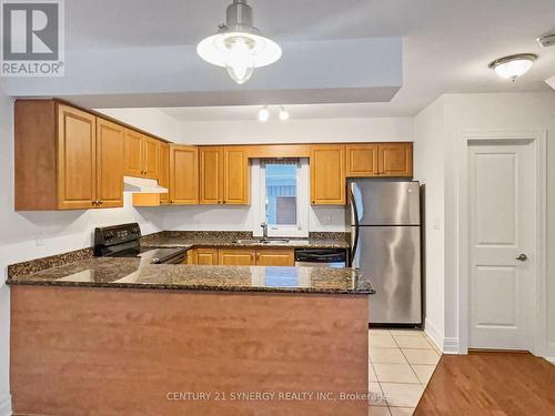 M2 - 345 Bronson Avenue, Ottawa, ON - Indoor Photo Showing Kitchen