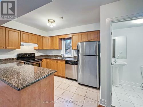 M2 - 345 Bronson Avenue, Ottawa, ON - Indoor Photo Showing Kitchen