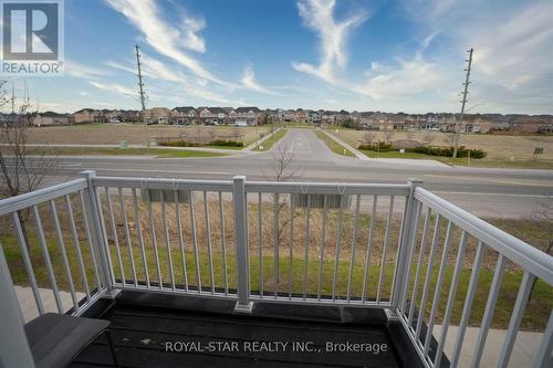 527 Rossland Road E, Ajax, ON - Outdoor With Balcony With View