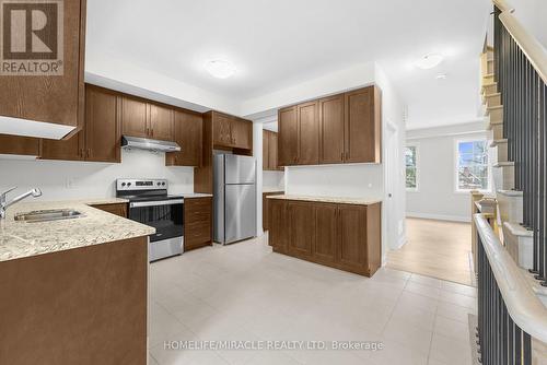 9793 Keele Street, Vaughan, ON - Indoor Photo Showing Kitchen