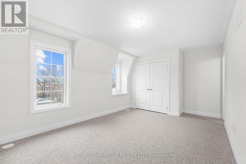 9793 Keele Street, Vaughan, ON - Indoor Photo Showing Other Room