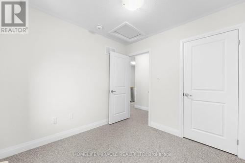 9793 Keele Street, Vaughan, ON - Indoor Photo Showing Other Room