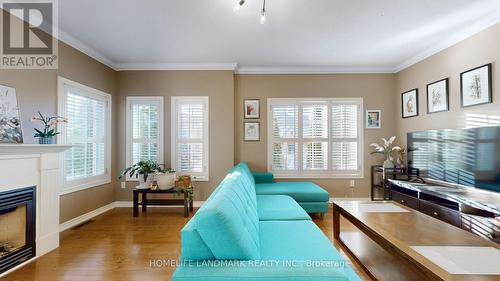 275 Peak Point Boulevard, Vaughan, ON - Indoor Photo Showing Living Room With Fireplace