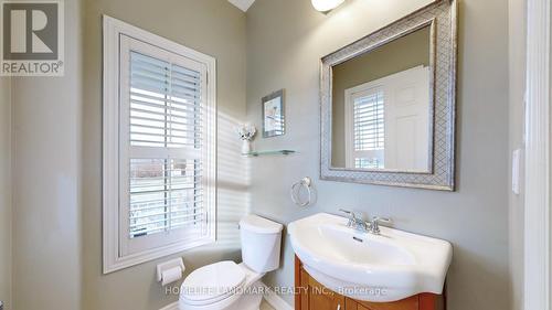 275 Peak Point Boulevard, Vaughan, ON - Indoor Photo Showing Bathroom