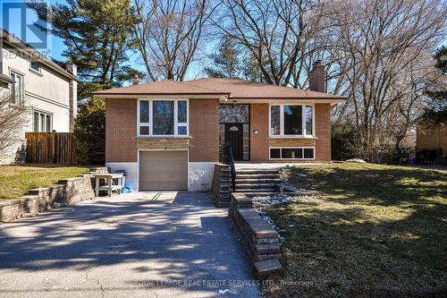 445 Willis Drive, Oakville, ON - Outdoor