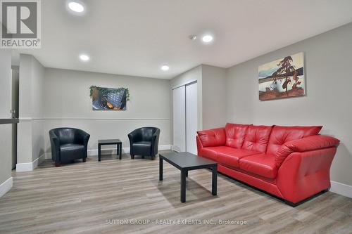 Ph-2 - 1100 Caven Street, Mississauga, ON - Indoor