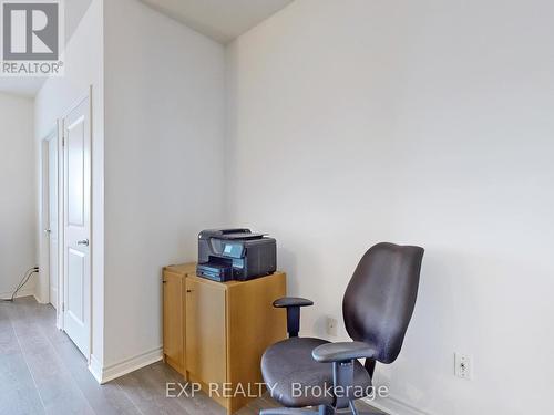 2207 - 385 Prince Of Wales Drive, Mississauga, ON - Indoor