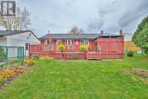 3283 Kenwood Court, Niagara Falls (206 - Stamford), ON - Outdoor With Deck Patio Veranda