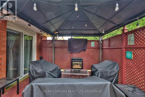 3283 Kenwood Court, Niagara Falls (206 - Stamford), ON - Outdoor With Deck Patio Veranda With Exterior