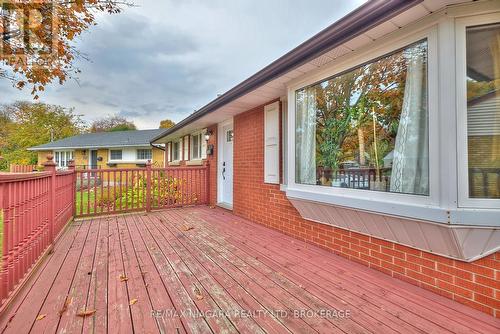 3283 Kenwood Court, Niagara Falls (206 - Stamford), ON - Outdoor With Deck Patio Veranda With Exterior