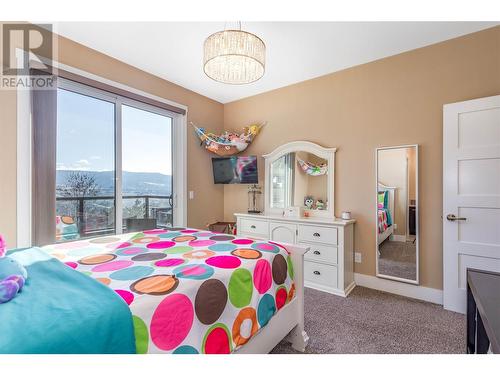 1356 Mine Hill Drive, Kelowna, BC - Indoor Photo Showing Bedroom