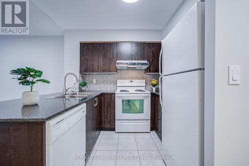 1109 - 55 South Town Centre Boulevard, Markham, ON - Indoor Photo Showing Kitchen