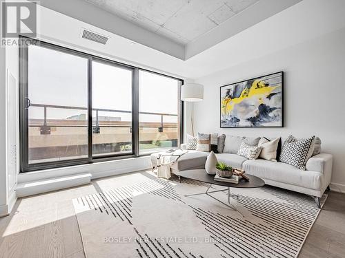 406 - 2720 Dundas Street W, Toronto, ON - Indoor Photo Showing Living Room