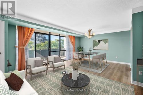 404 - 301 Frances Avenue, Hamilton, ON - Indoor Photo Showing Living Room