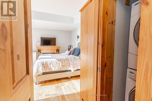 3978 South Portage Road, Huntsville, ON - Indoor Photo Showing Bedroom