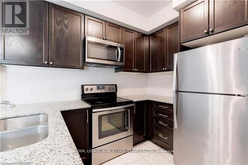 205 - 2388 Khalsa Gate, Oakville, ON - Indoor Photo Showing Kitchen With Double Sink