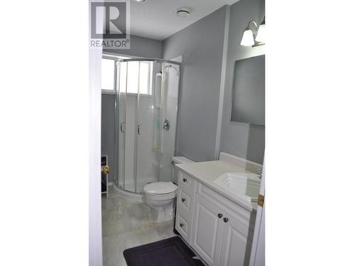 7082 16 Highway, Smithers, BC - Indoor Photo Showing Bathroom