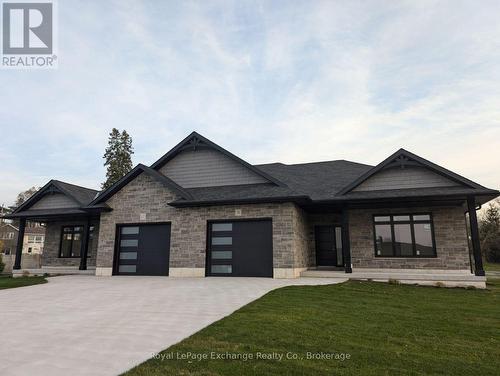 31 Mercedes Crescent, Kincardine, ON - Outdoor With Facade