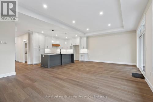 31 Mercedes Crescent, Kincardine, ON - Indoor Photo Showing Kitchen