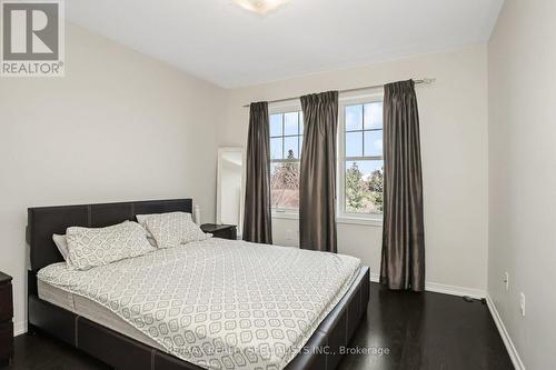 228 Duncan Lane, Milton, ON - Indoor Photo Showing Bedroom