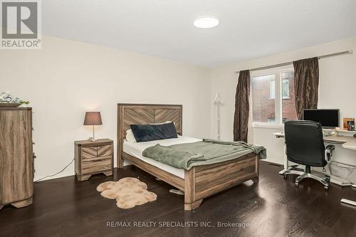 228 Duncan Lane, Milton, ON - Indoor Photo Showing Bedroom