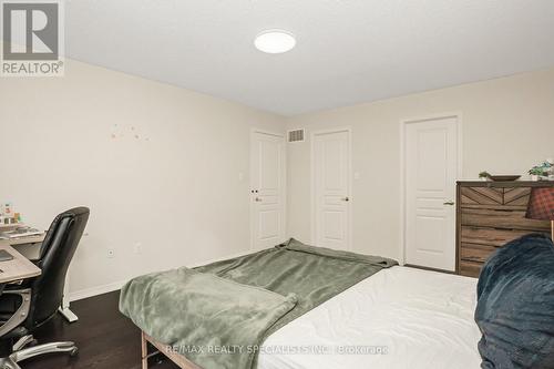 228 Duncan Lane, Milton, ON - Indoor Photo Showing Other Room