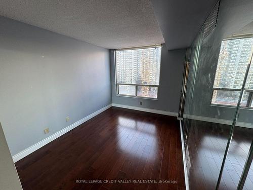 1202-5765 Yonge St, Toronto, ON - Indoor Photo Showing Other Room