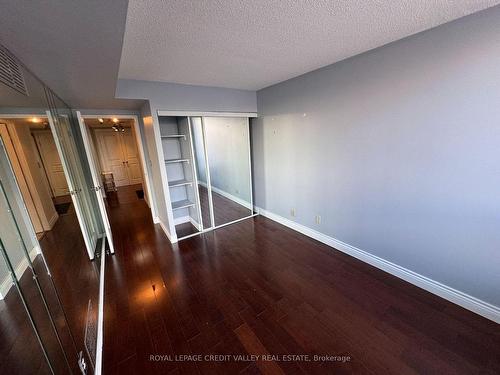 1202-5765 Yonge St, Toronto, ON - Indoor Photo Showing Other Room