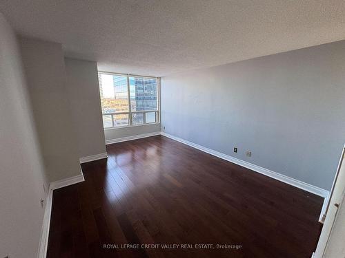 1202-5765 Yonge St, Toronto, ON - Indoor Photo Showing Other Room