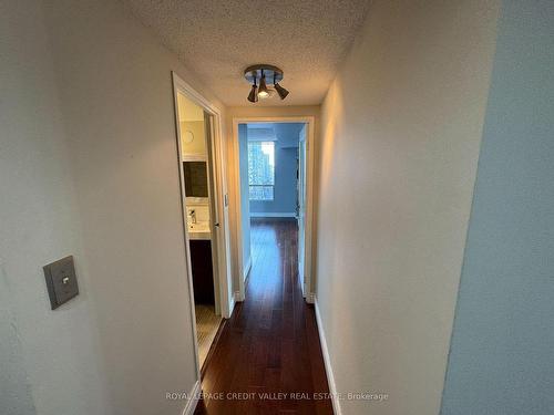 1202-5765 Yonge St, Toronto, ON - Indoor Photo Showing Other Room