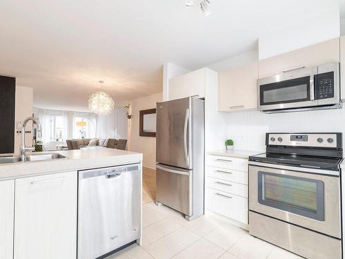 Kitchen - 3-494 Av. Mousseau-Vermette, Dorval, QC - Indoor Photo Showing Kitchen