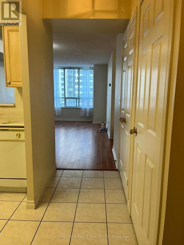 802 - 5039 Finch Avenue E, Toronto, ON - Indoor Photo Showing Other Room