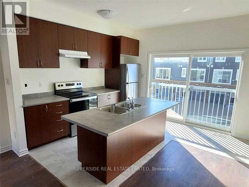 30 High Tide Drive, Wasaga Beach, ON - Indoor Photo Showing Kitchen With Double Sink