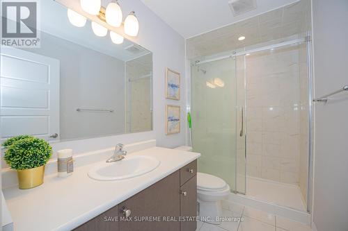 16 - 455 Guelph Avenue, Cambridge, ON - Indoor Photo Showing Bathroom