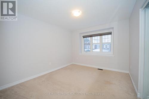 16 - 455 Guelph Avenue, Cambridge, ON - Indoor Photo Showing Other Room