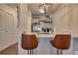 #323 10160 114 ST NW  Edmonton, AB T5K 2L2