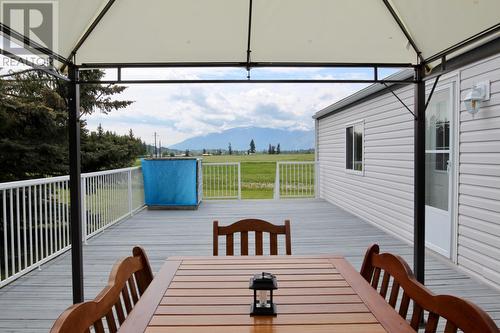 2404 28Th Street, Lister, BC - Outdoor With Exterior