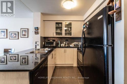 2509 - 5791 Yonge Street, Toronto, ON - Indoor Photo Showing Kitchen With Double Sink