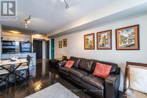 2509 - 5791 Yonge Street, Toronto, ON - Indoor Photo Showing Living Room